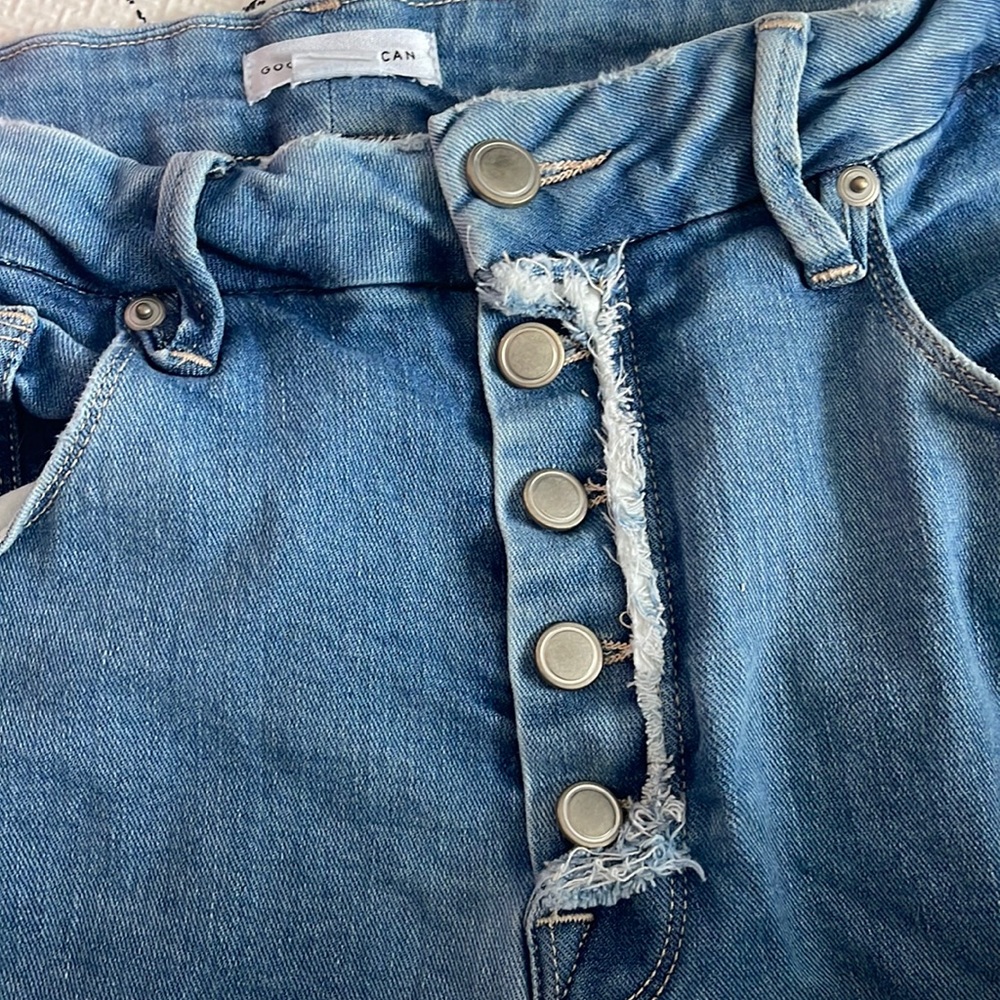 Good American jeans size 12. Flare. Raw hey